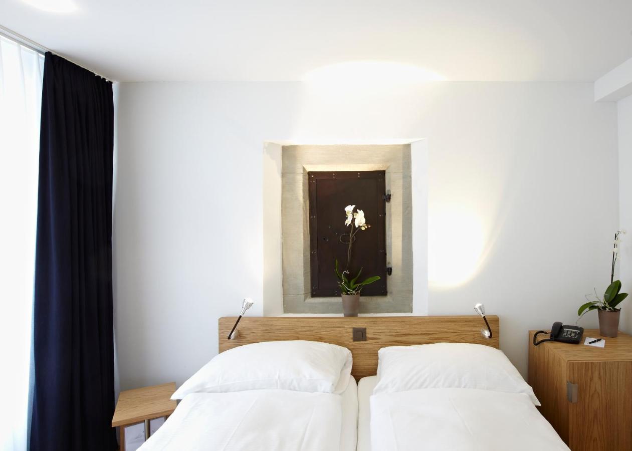 Hotel Lestelle - Self Check-In Lucerne Bagian luar foto